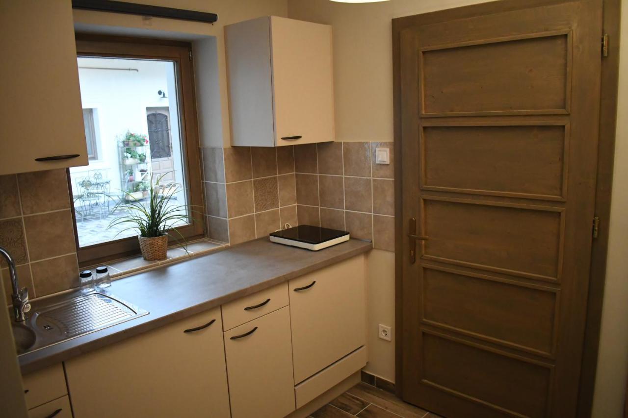 Vatus Apartmanhaz Vác Extérieur photo