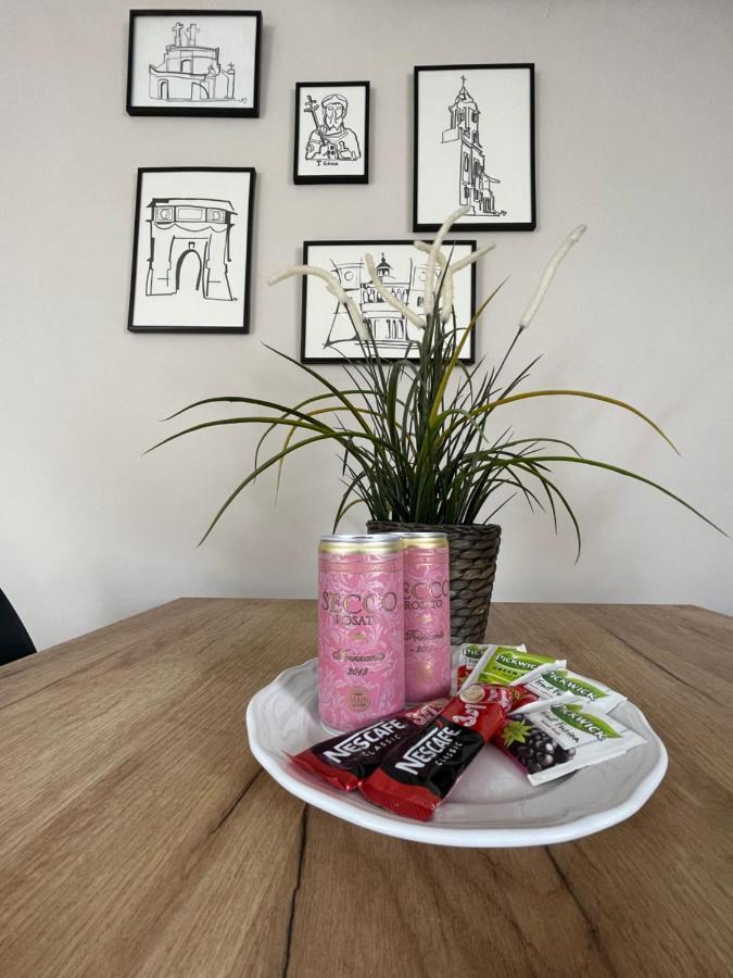 Vatus Apartmanhaz Vác Extérieur photo