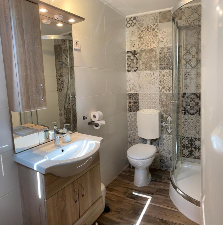Vatus Apartmanhaz Vác Extérieur photo