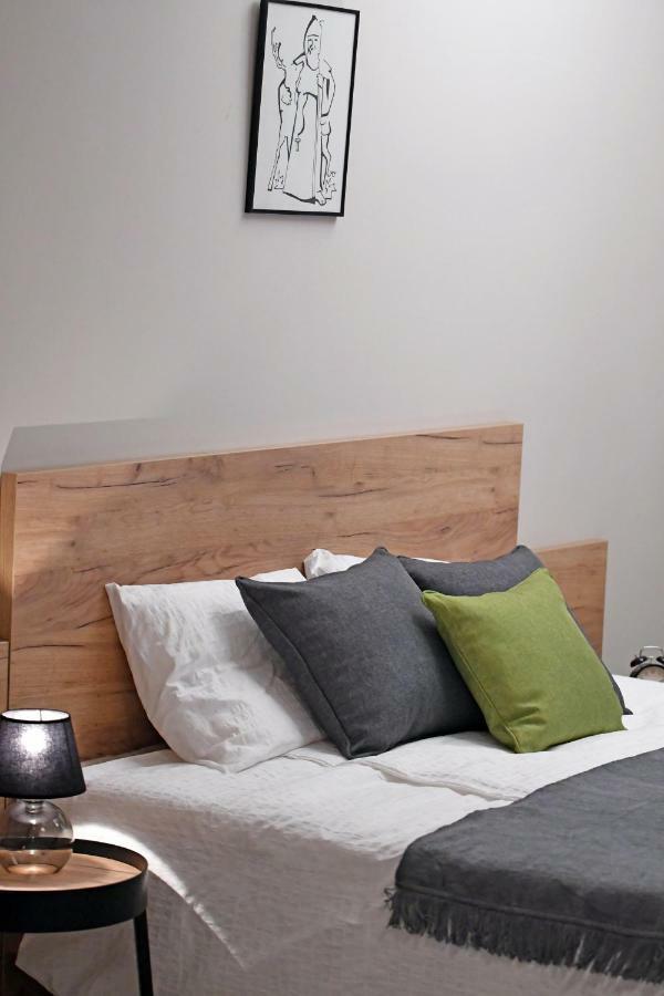 Vatus Apartmanhaz Vác Extérieur photo