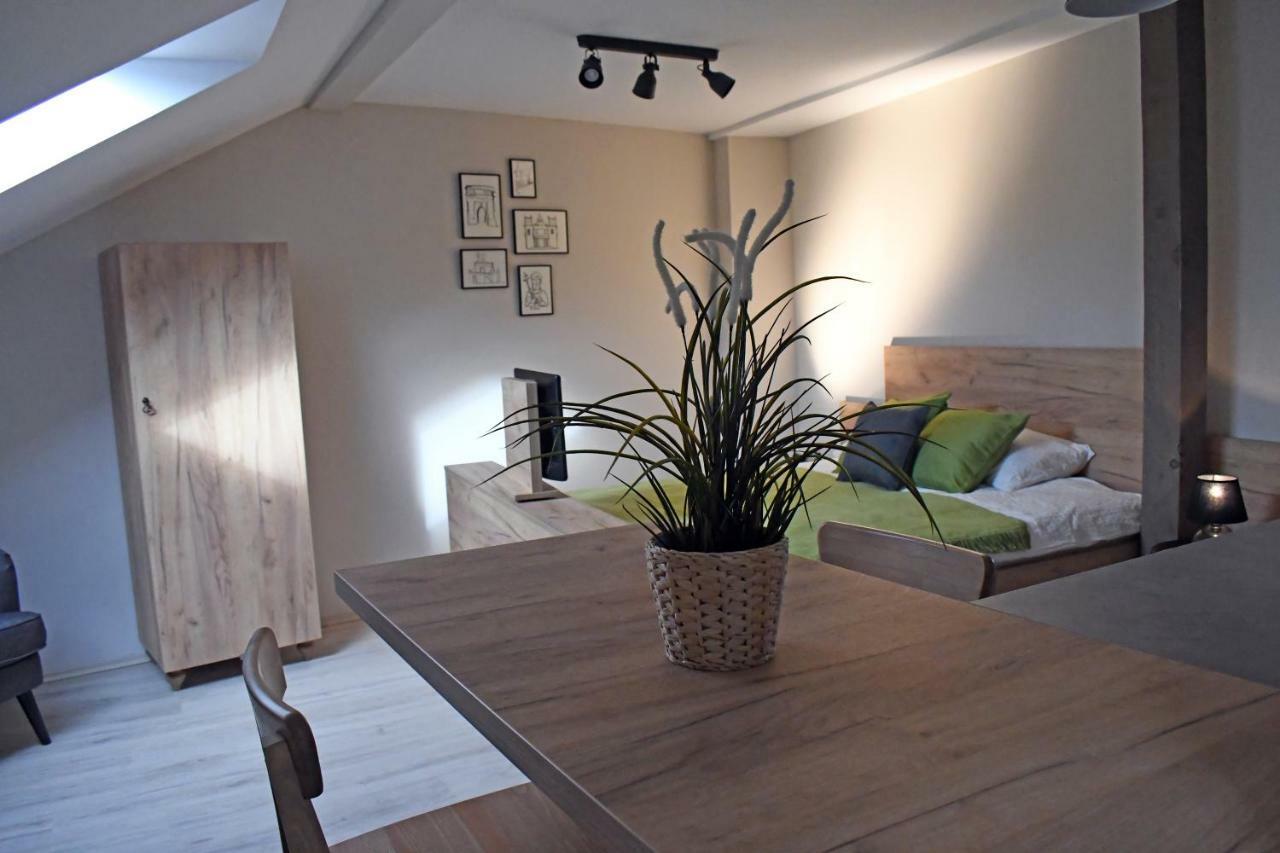 Vatus Apartmanhaz Vác Extérieur photo
