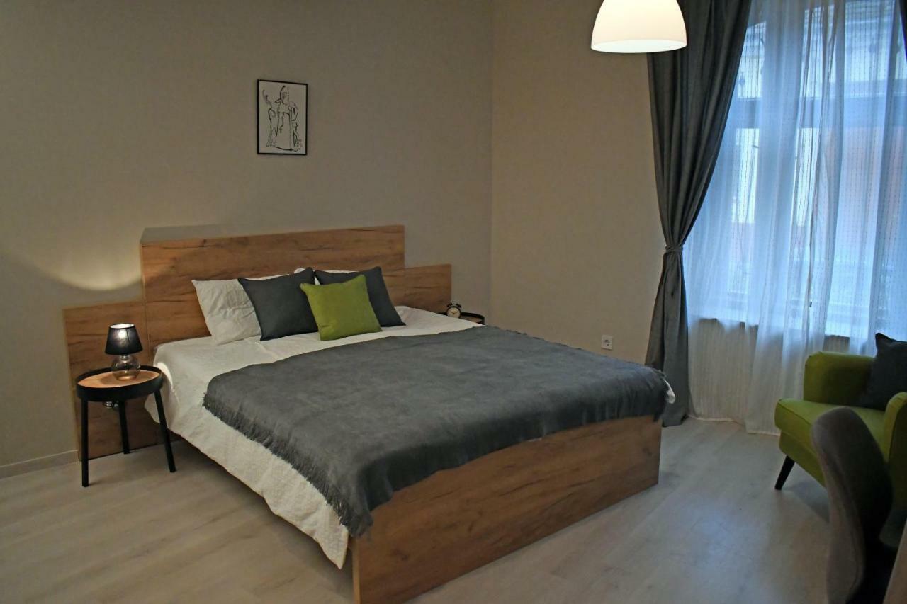 Vatus Apartmanhaz Vác Extérieur photo